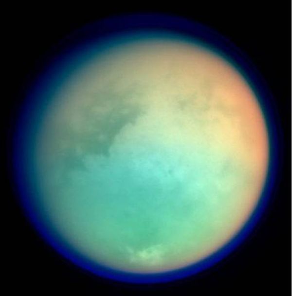 Saturn titan.jpg