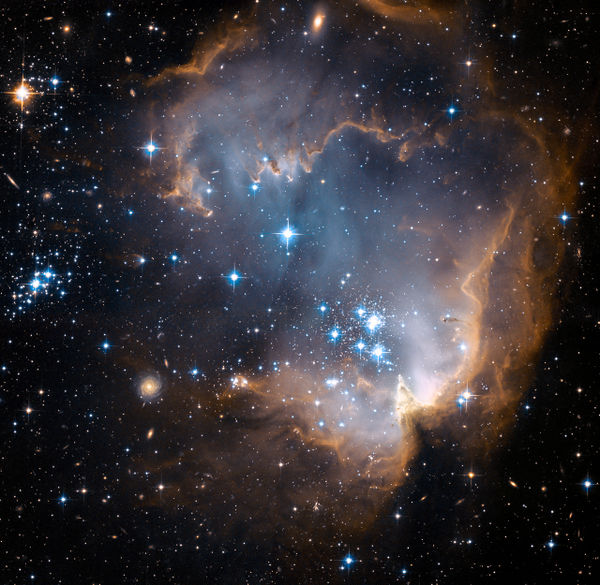 Starbirth nebula hs-2007-04-a-xlarge web.jpg